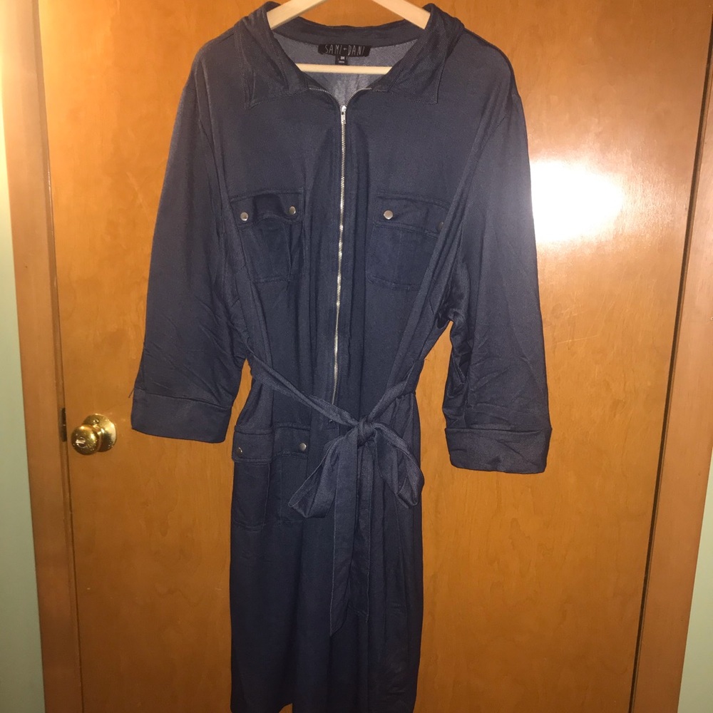Faux denim stretchy dress by Sami + Dani Size 3xl